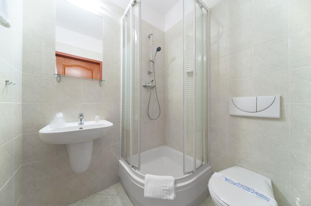 Hotel Relax Murowana Goślina Oda fotoğraf